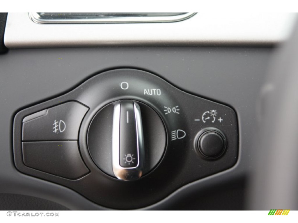 2011 Audi S5 4.2 FSI quattro Coupe Controls Photo #71943157