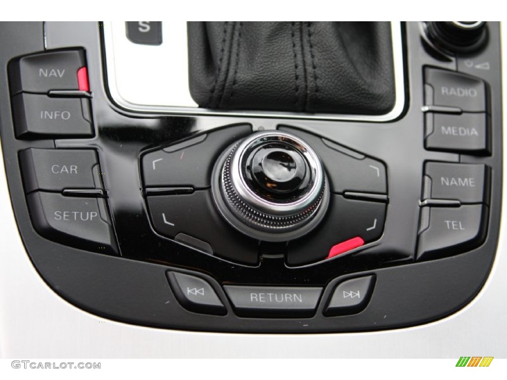 2011 Audi S5 4.2 FSI quattro Coupe Controls Photo #71943229