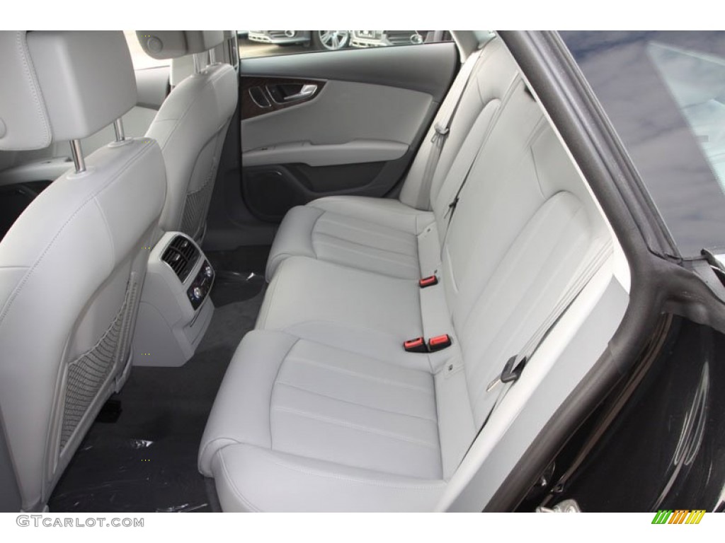 2013 Audi A7 3.0T quattro Prestige Rear Seat Photo #71944495