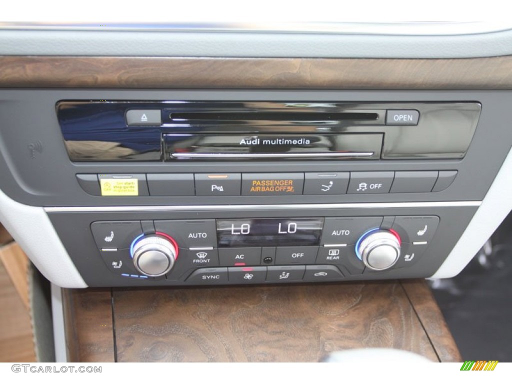 2013 Audi A7 3.0T quattro Prestige Controls Photo #71944603