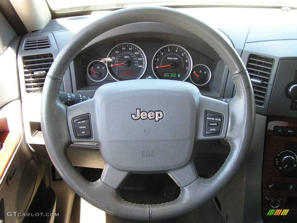 2005 Grand Cherokee Limited 4x4 - Deep Beryl Green Pearl / Medium Slate Gray photo #9
