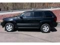 2005 Brilliant Black Crystal Pearl Jeep Grand Cherokee Laredo 4x4  photo #2