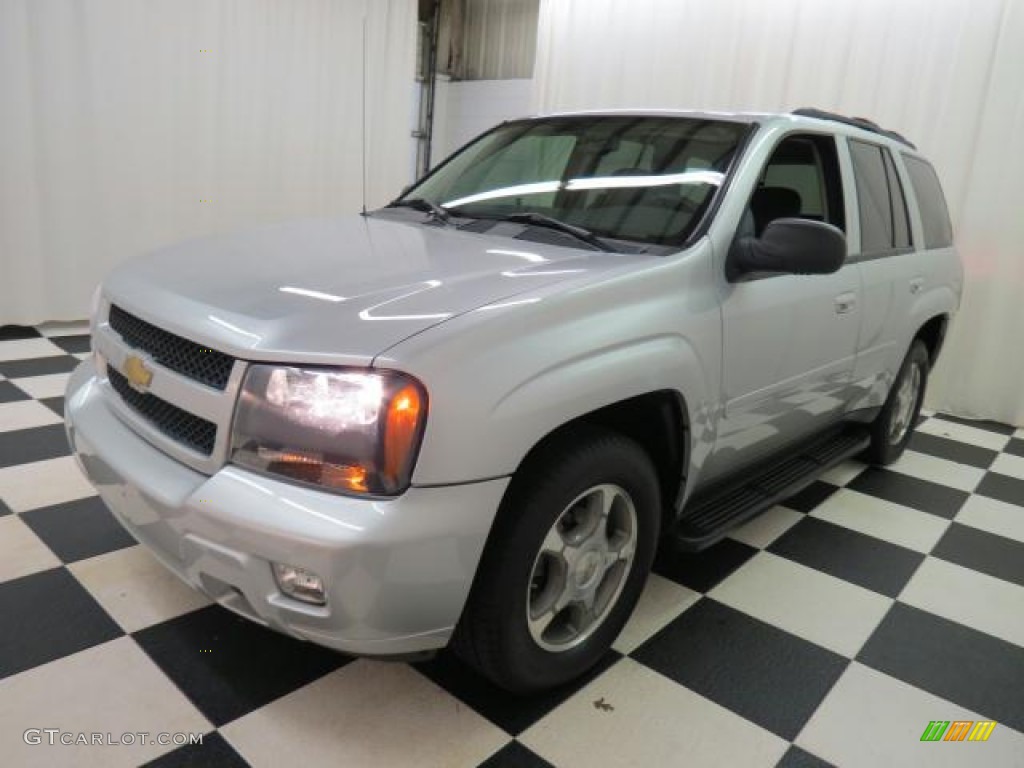 2009 TrailBlazer LT 4x4 - Silver Ice Metallic / Ebony photo #3
