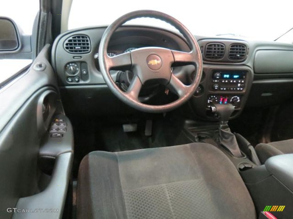 2009 TrailBlazer LT 4x4 - Silver Ice Metallic / Ebony photo #5