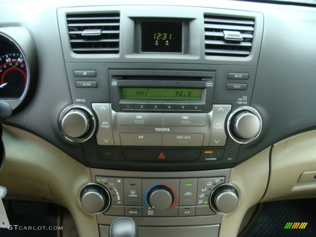 2010 Highlander V6 4WD - Blizzard White Pearl / Sand Beige photo #11