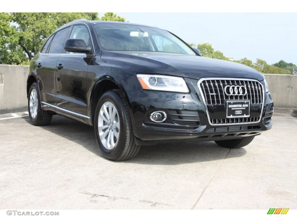 2013 Q5 2.0 TFSI quattro - Brilliant Black / Pistachio Beige photo #1