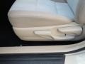 Sandy Beach Metallic - Camry LE Photo No. 31