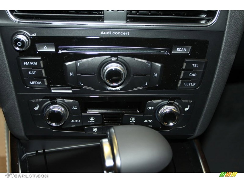 2013 Audi Q5 2.0 TFSI quattro Controls Photo #71952937