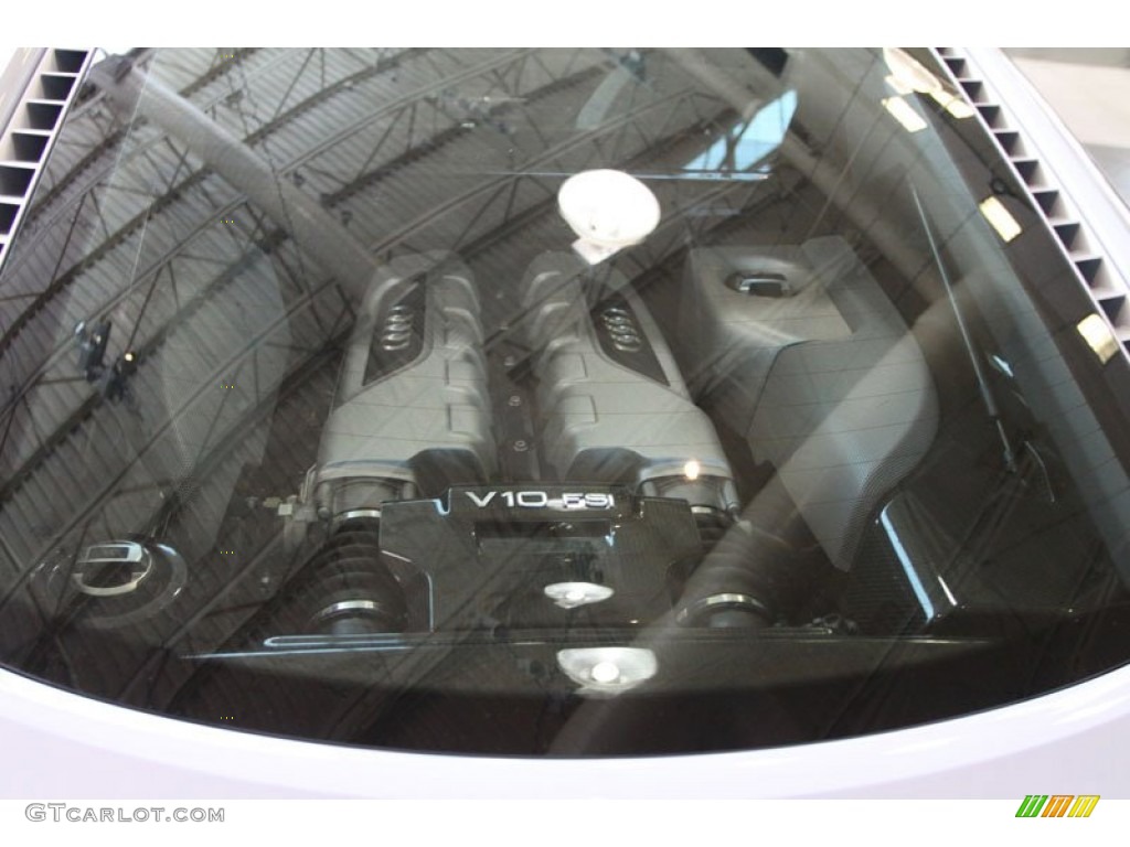 2012 R8 5.2 FSI quattro - Audi Exclusive Color White / Black photo #20