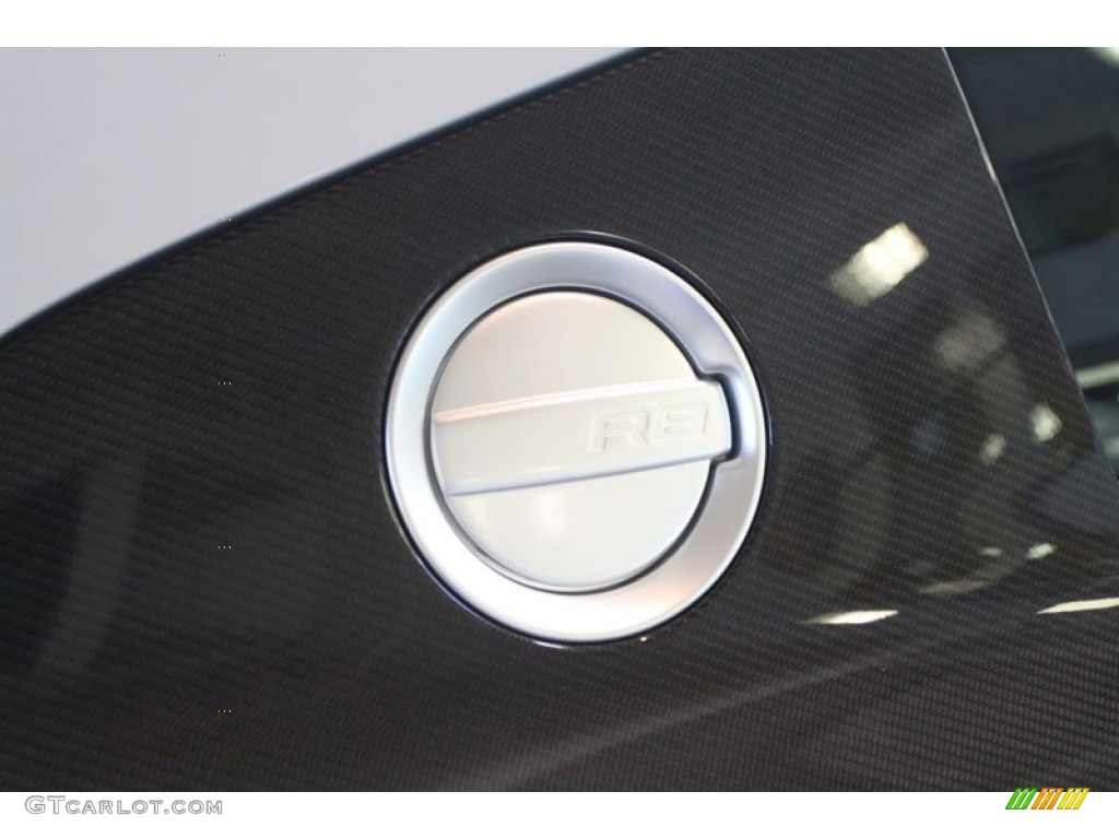 2012 R8 5.2 FSI quattro - Audi Exclusive Color White / Black photo #21