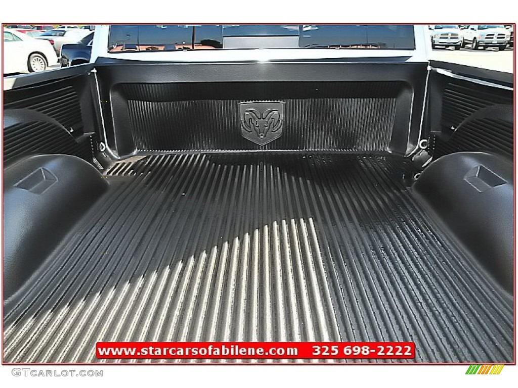 2012 Ram 1500 Lone Star Quad Cab - Bright Silver Metallic / Dark Slate Gray/Medium Graystone photo #5