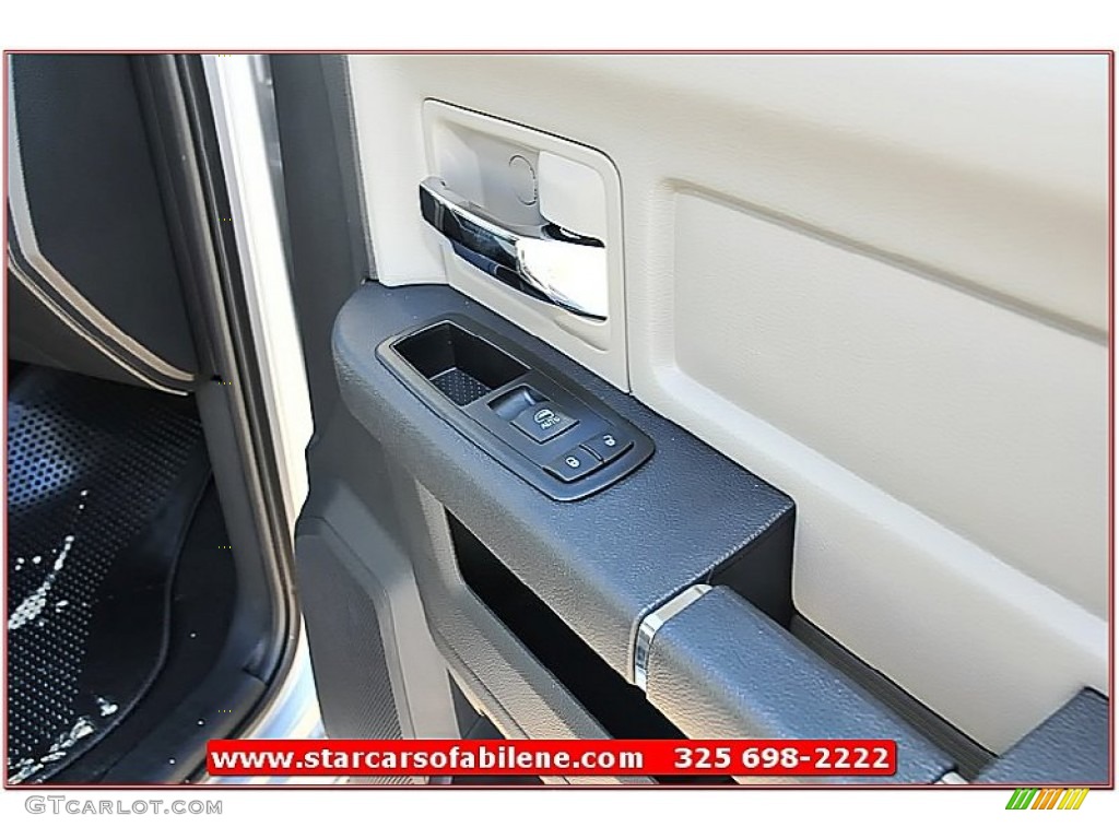 2012 Ram 1500 Lone Star Quad Cab - Bright Silver Metallic / Dark Slate Gray/Medium Graystone photo #23