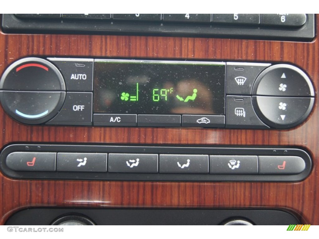 2006 Ford F150 Lariat SuperCrew 4x4 Controls Photos