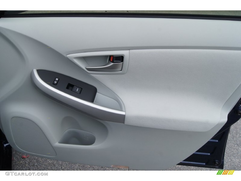 2012 Toyota Prius 3rd Gen Two Hybrid Misty Gray Door Panel Photo #71958010