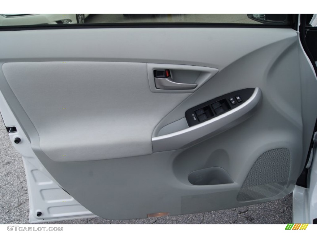 2012 Toyota Prius 3rd Gen Three Hybrid Misty Gray Door Panel Photo #71958682
