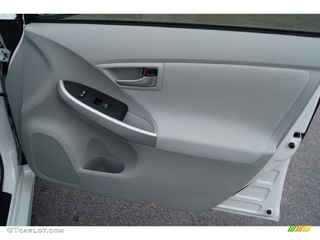 2012 Toyota Prius 3rd Gen Three Hybrid Misty Gray Door Panel Photo #71958871