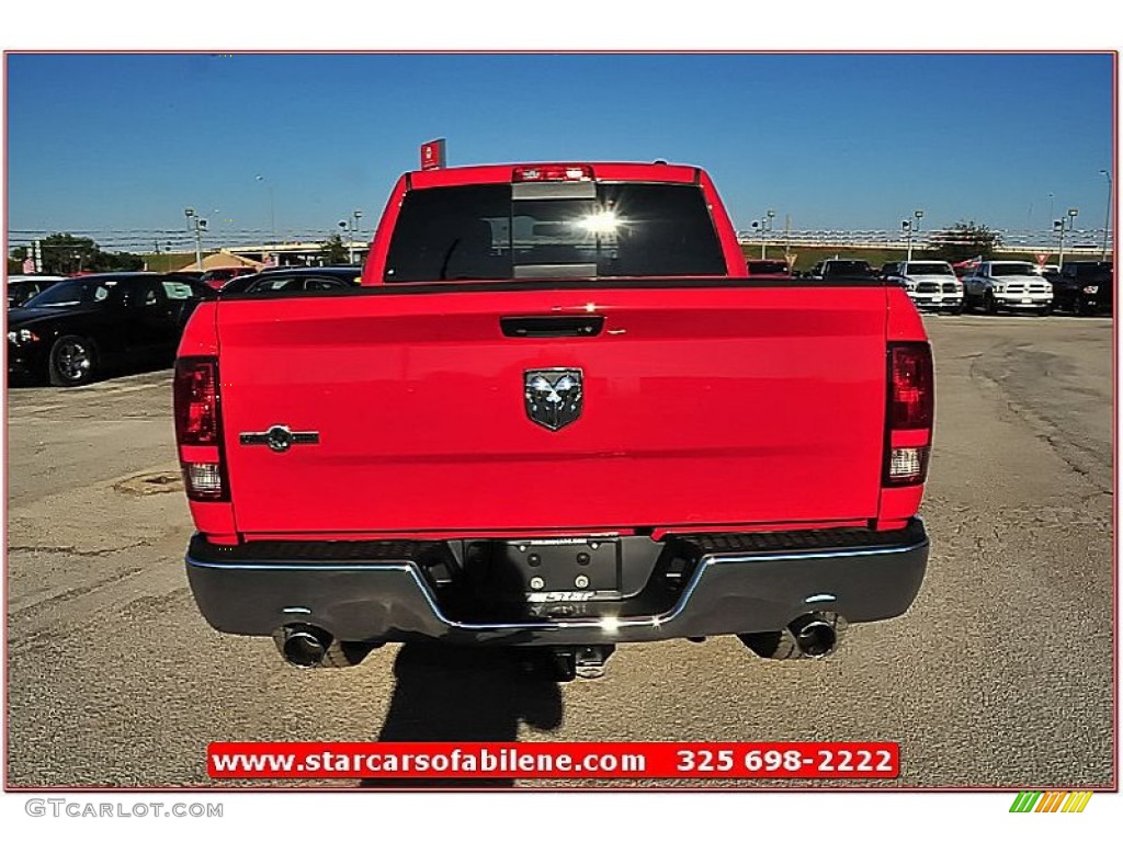 2012 Ram 1500 Lone Star Quad Cab - Flame Red / Dark Slate Gray/Medium Graystone photo #4