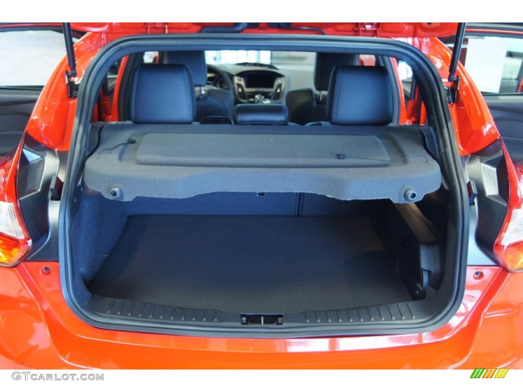 2013 Ford Focus ST Hatchback Trunk Photo #71959639