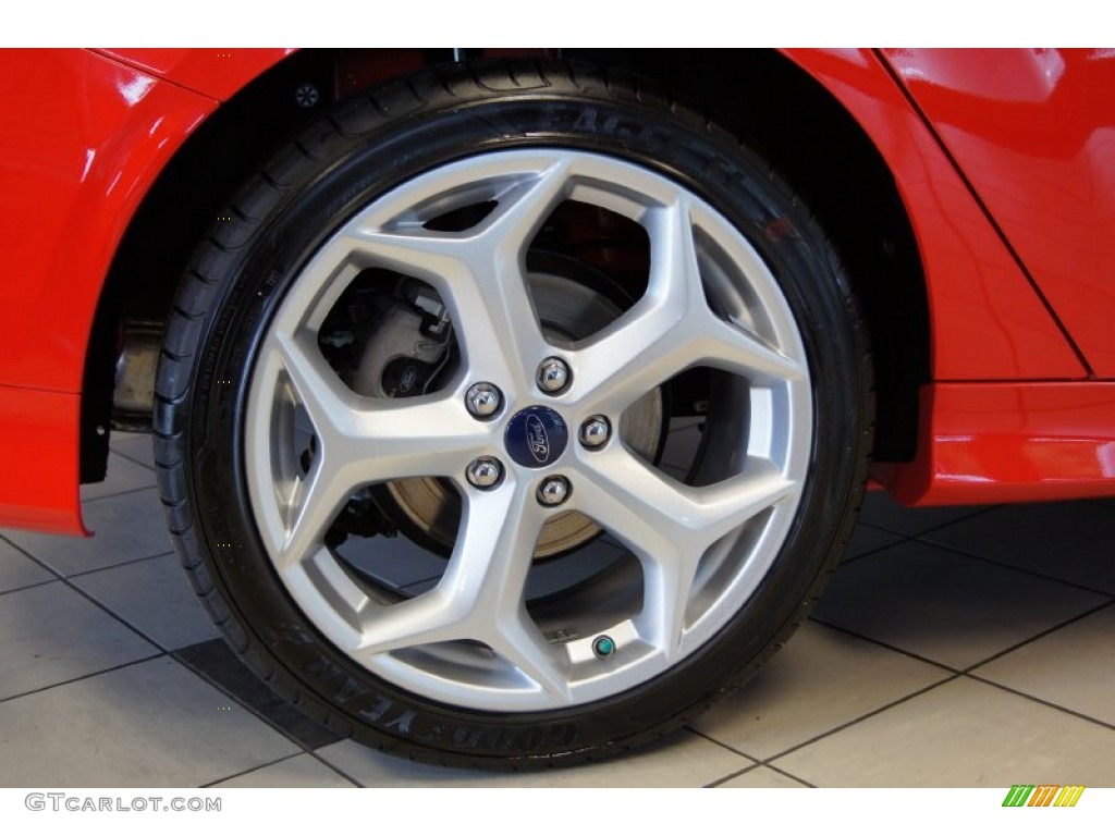 2013 Ford Focus ST Hatchback Wheel Photo #71959750
