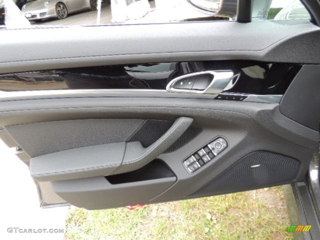 2013 Porsche Panamera 4 Black Door Panel Photo #71961700