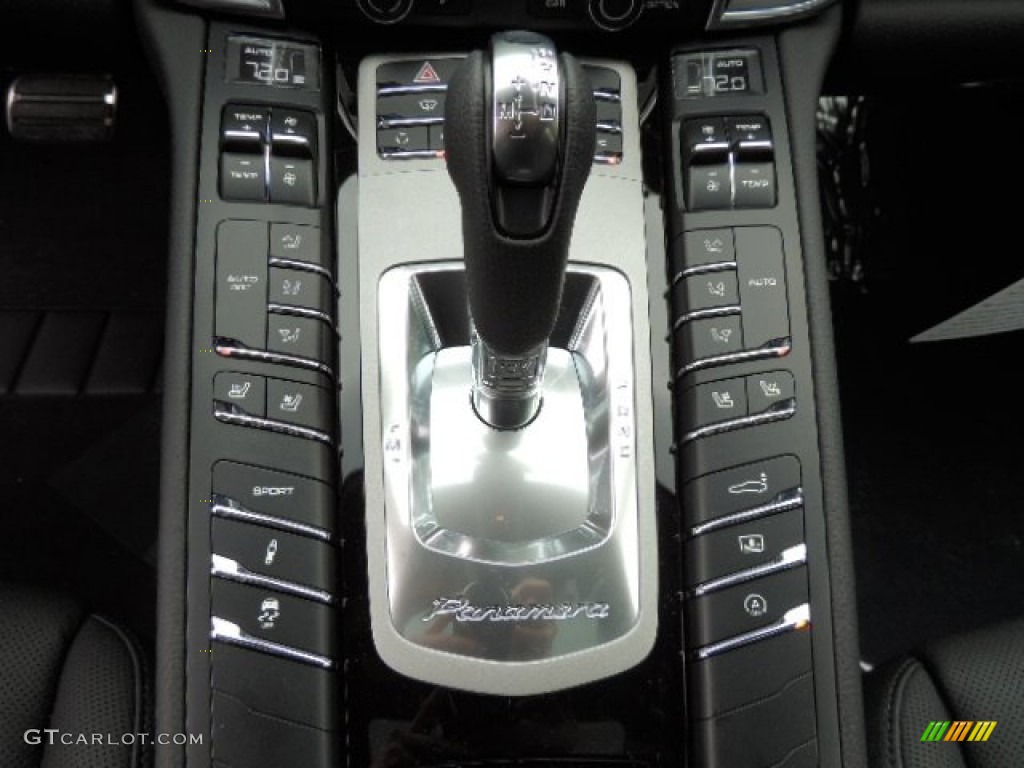 2013 Porsche Panamera 4 Transmission Photos