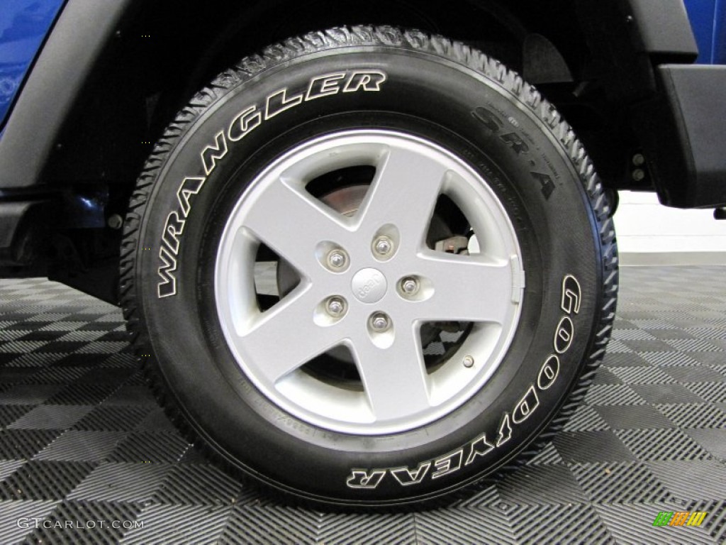2010 Jeep Wrangler Unlimited Sport 4x4 Wheel Photos