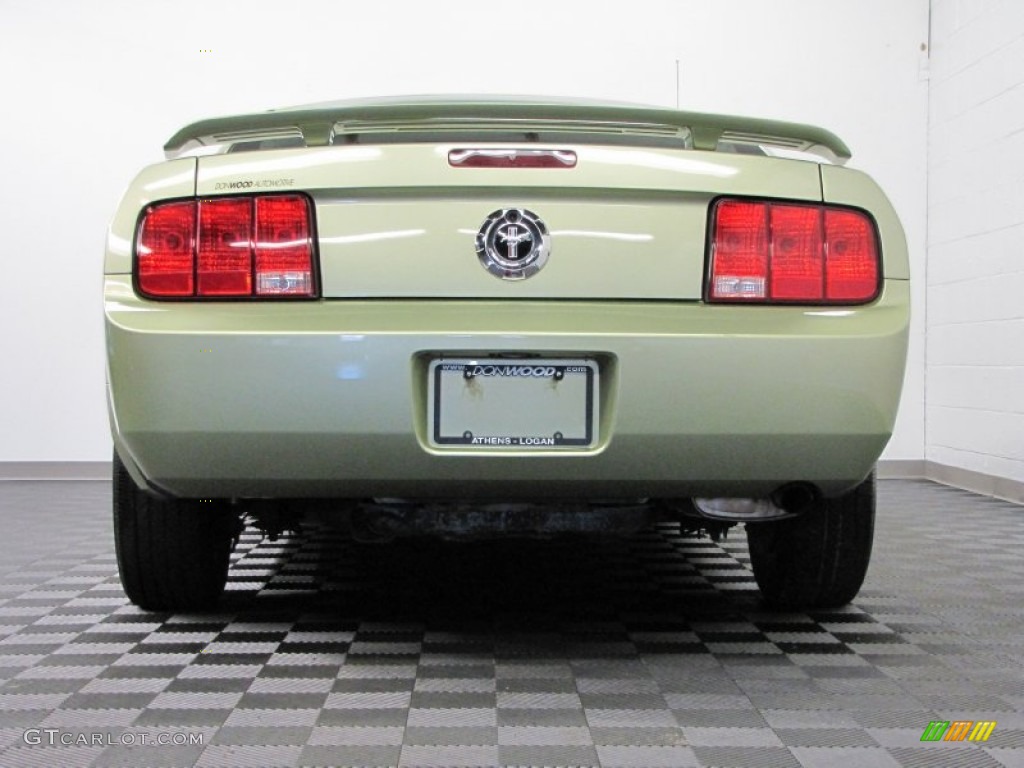 2005 Mustang V6 Premium Coupe - Legend Lime Metallic / Medium Parchment photo #4