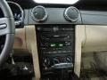 2005 Ford Mustang V6 Premium Coupe Controls