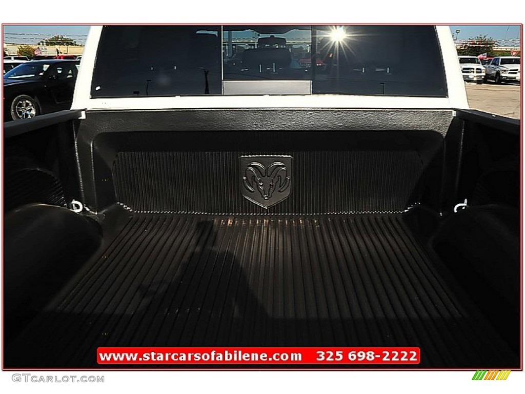 2012 Ram 1500 Lone Star Crew Cab 4x4 - Bright White / Dark Slate Gray/Medium Graystone photo #6