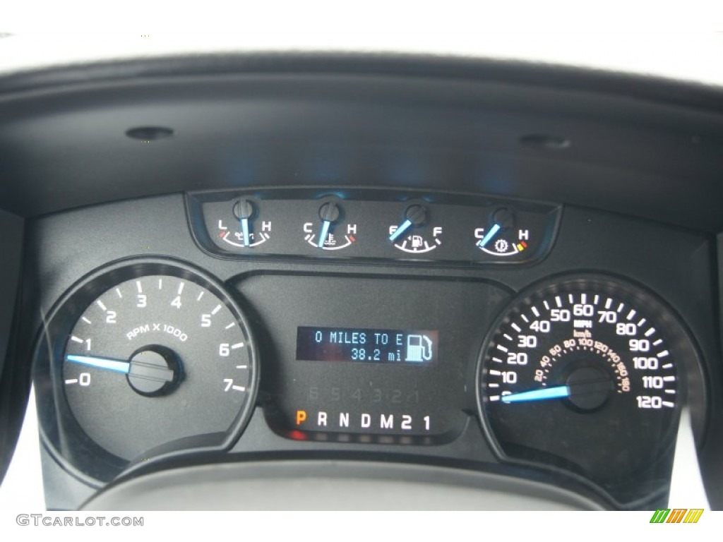 2013 Ford F150 STX SuperCab 4x4 Gauges Photo #71963805