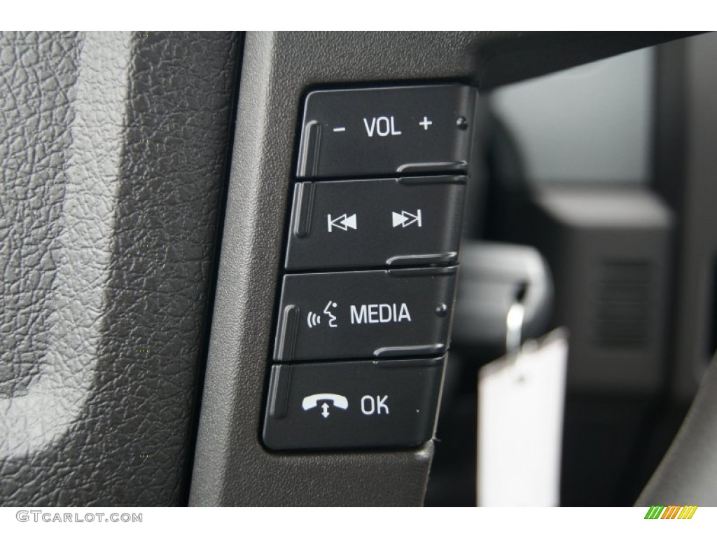 2013 Ford F150 STX SuperCab 4x4 Controls Photo #71964601