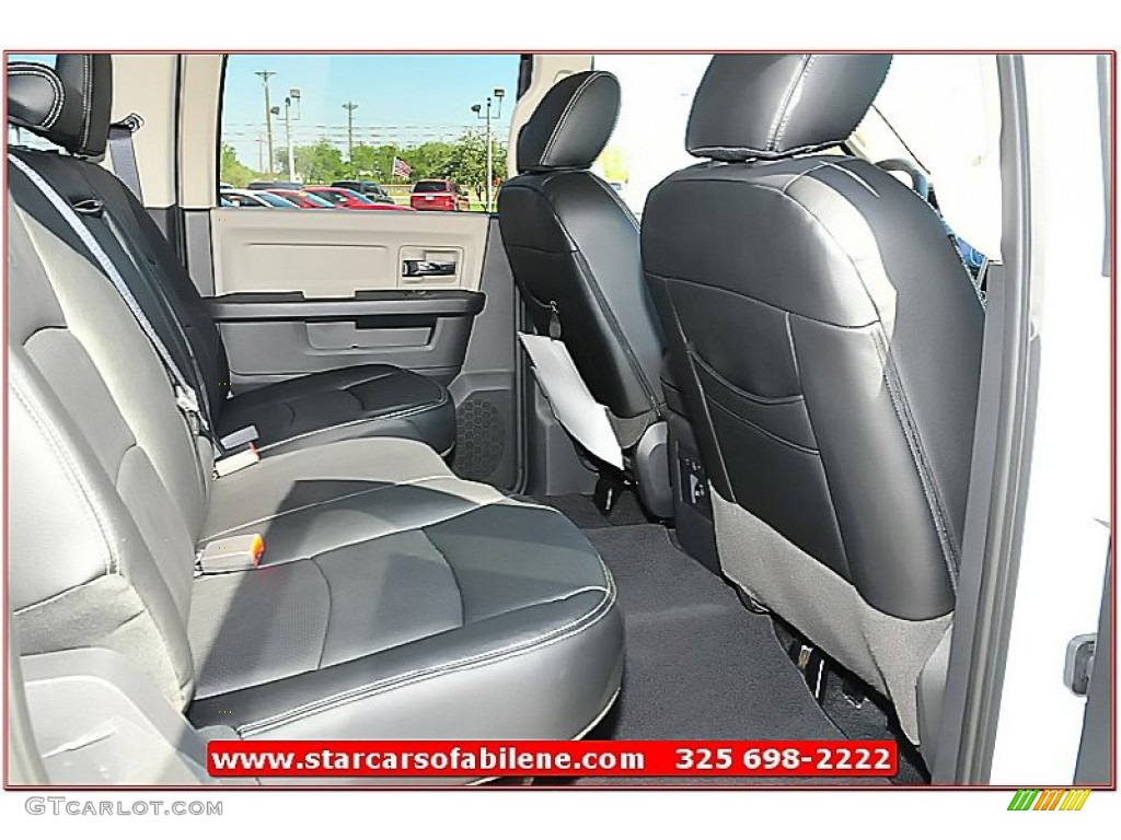 2012 Ram 1500 Lone Star Crew Cab 4x4 - Bright White / Dark Slate Gray/Medium Graystone photo #20