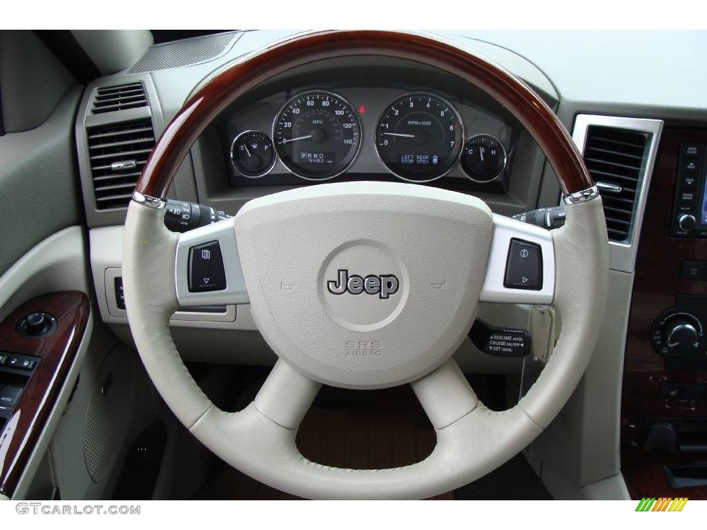 2008 Grand Cherokee Overland 4x4 - Modern Blue Pearl / Dark Khaki/Light Graystone photo #21