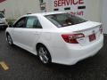 Super White - Camry SE Photo No. 5