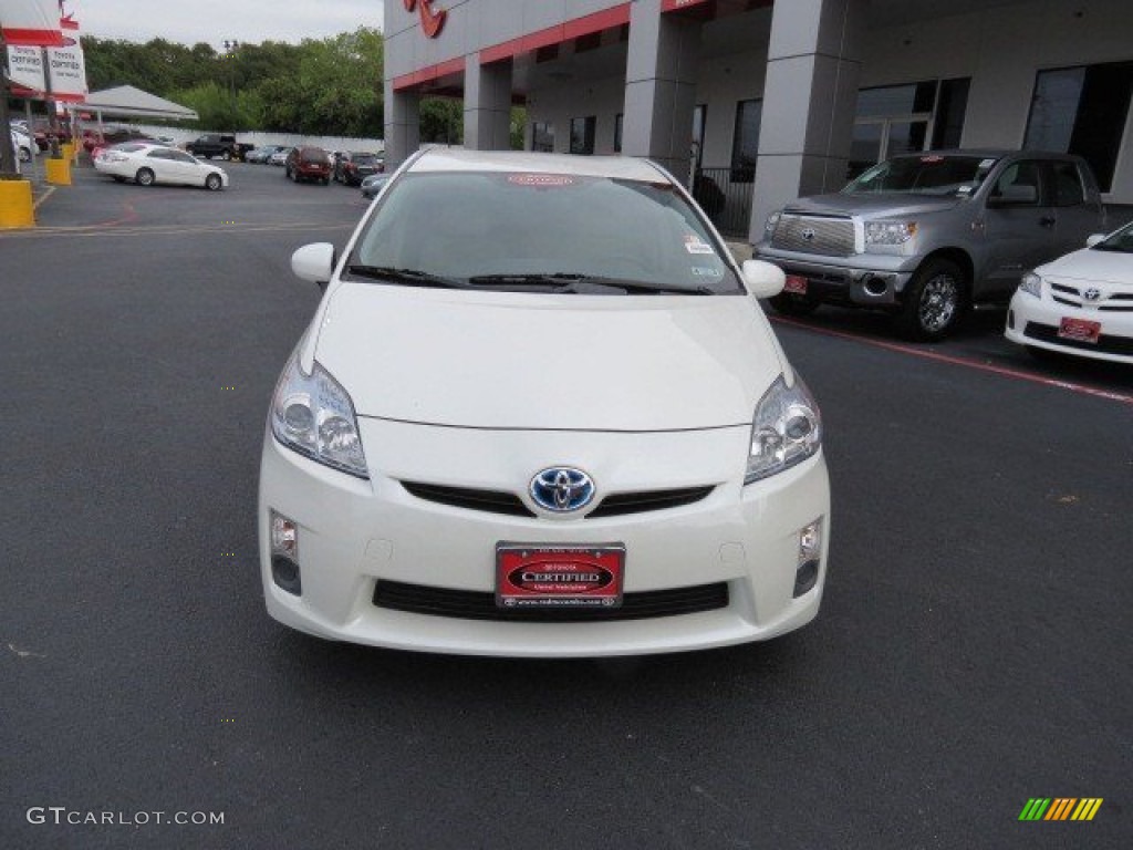 2010 Prius Hybrid III - Blizzard White Pearl / Bisque photo #2