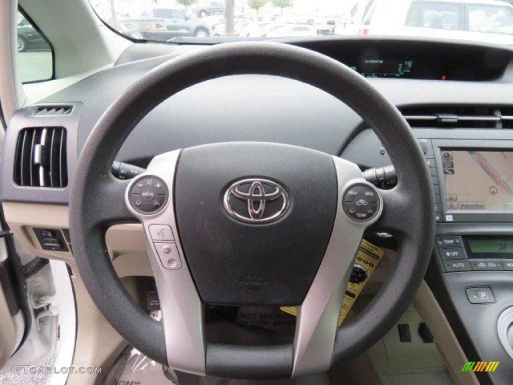 2010 Prius Hybrid III - Blizzard White Pearl / Bisque photo #18