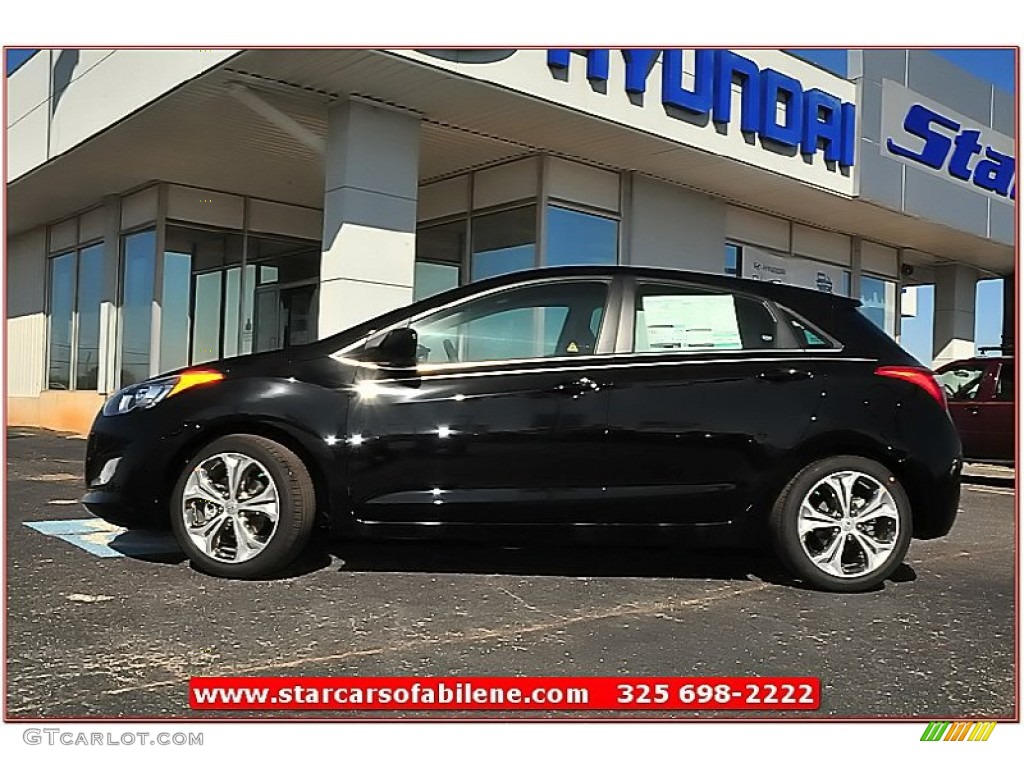 2013 Elantra GT - Black Noir Pearl / Beige photo #2