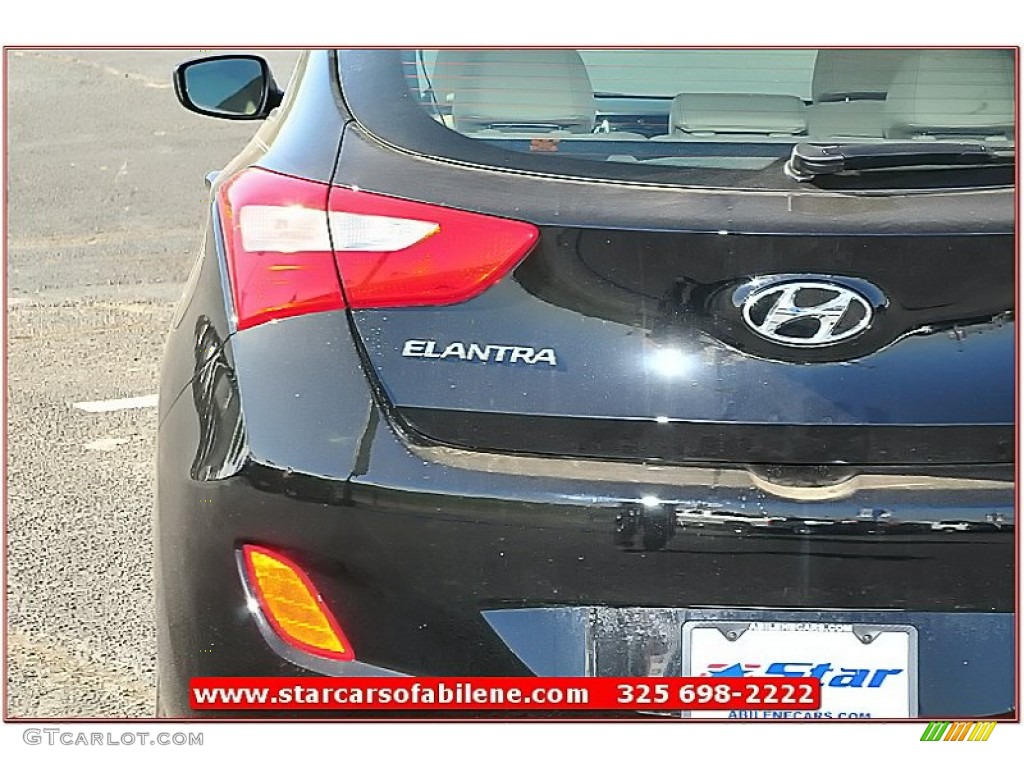 2013 Elantra GT - Black Noir Pearl / Beige photo #4