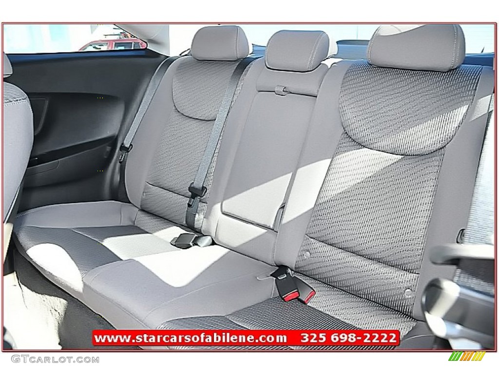 2013 Elantra Coupe GS - Shimmering Air Silver / Gray photo #17