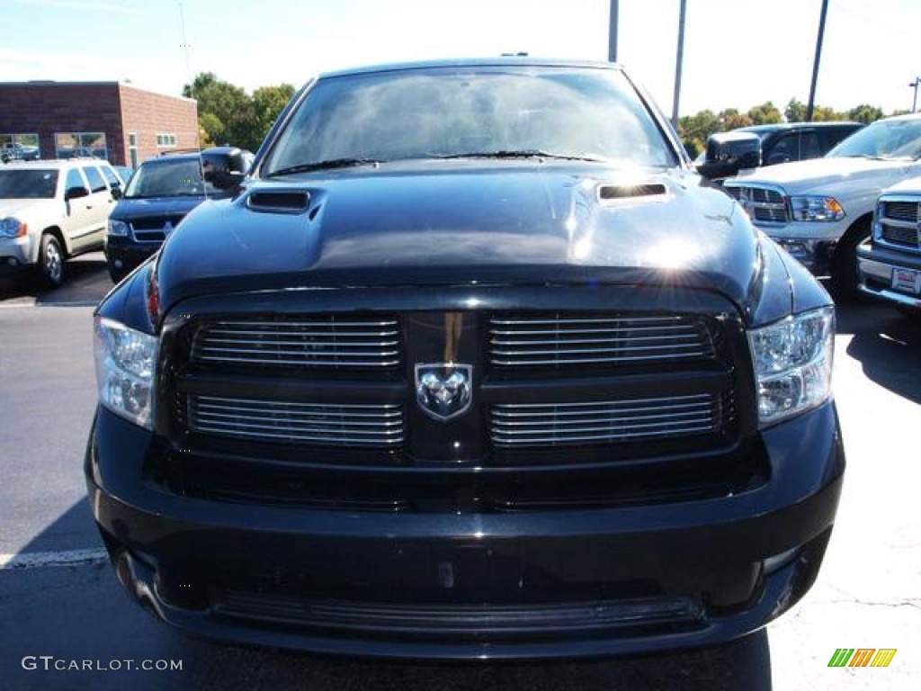 2011 Ram 1500 Sport Crew Cab 4x4 - Brilliant Black Crystal Pearl / Dark Slate Gray photo #8