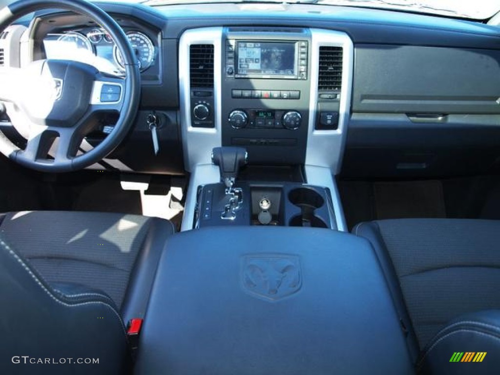 2011 Ram 1500 Sport Crew Cab 4x4 - Brilliant Black Crystal Pearl / Dark Slate Gray photo #10