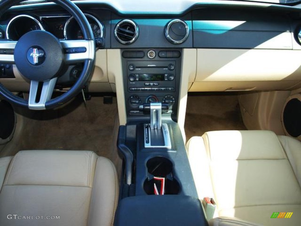 2007 Mustang V6 Premium Coupe - Windveil Blue Metallic / Medium Parchment photo #10