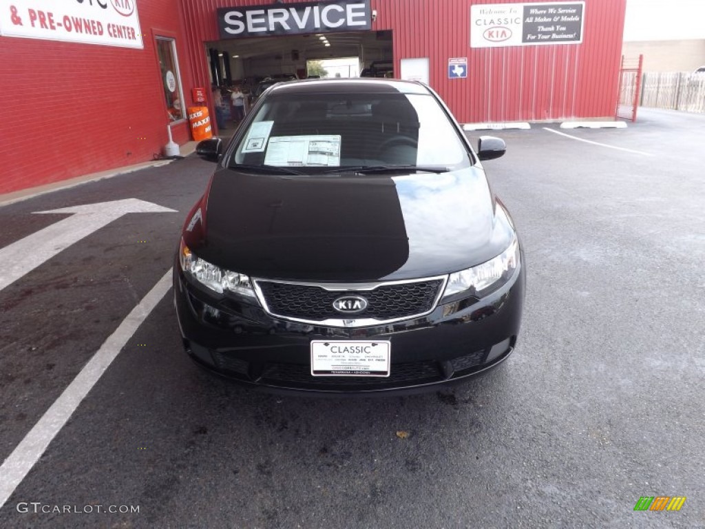 2013 Forte EX - Ebony Black / Black photo #8