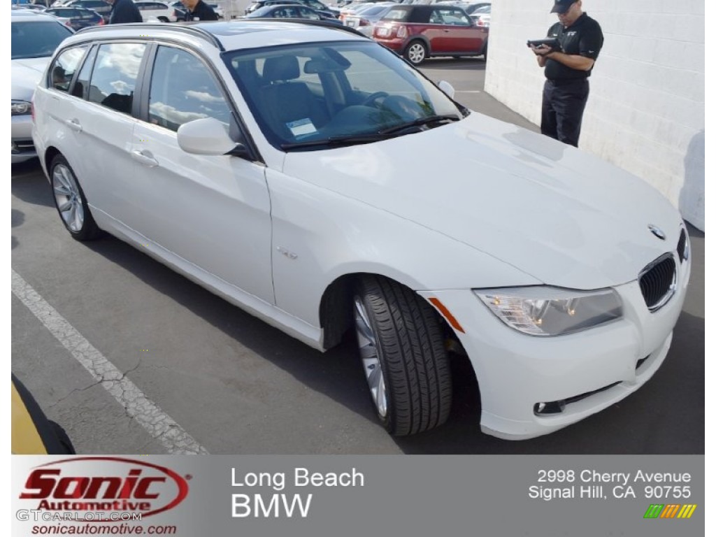 2011 3 Series 328i Sports Wagon - Alpine White / Black photo #1