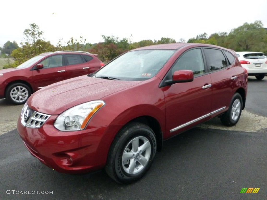 2013 Rogue S Special Edition AWD - Cayenne Red / Black photo #7
