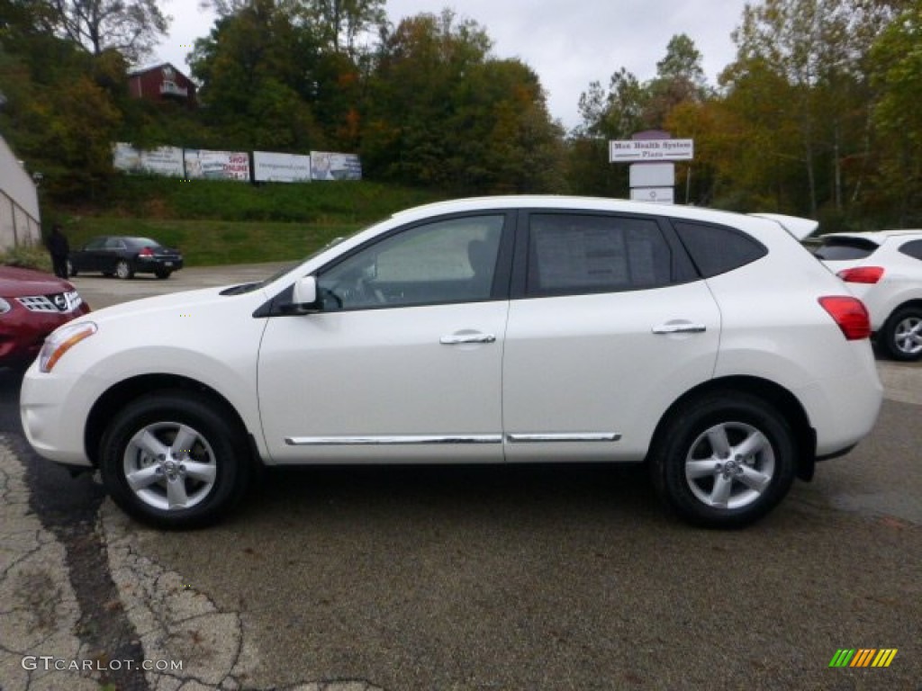 2013 Rogue S Special Edition AWD - Pearl White / Black photo #6