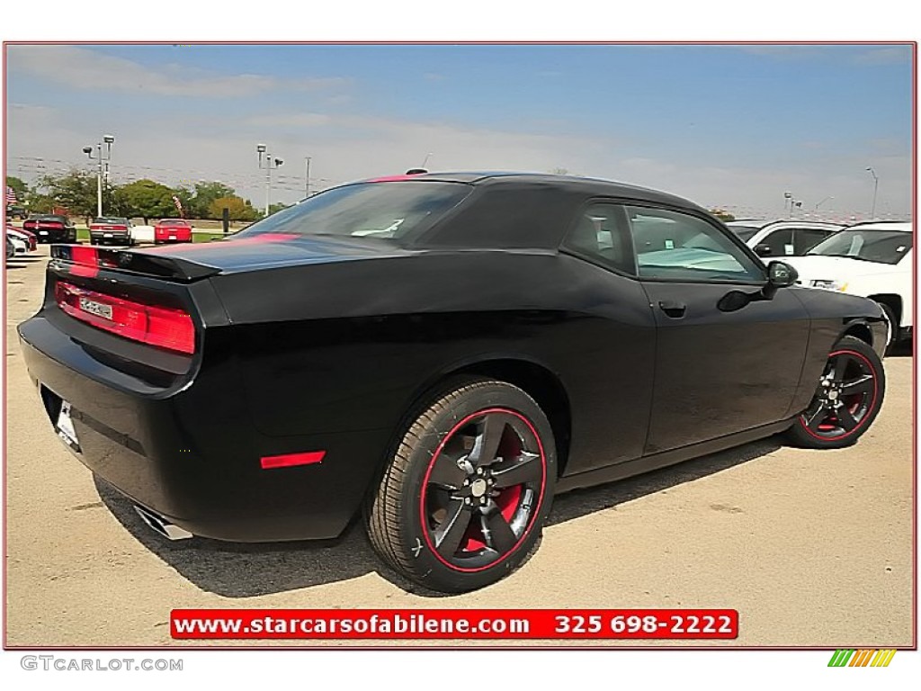 2013 Challenger Rallye Redline - Pitch Black / Dark Slate Gray photo #5