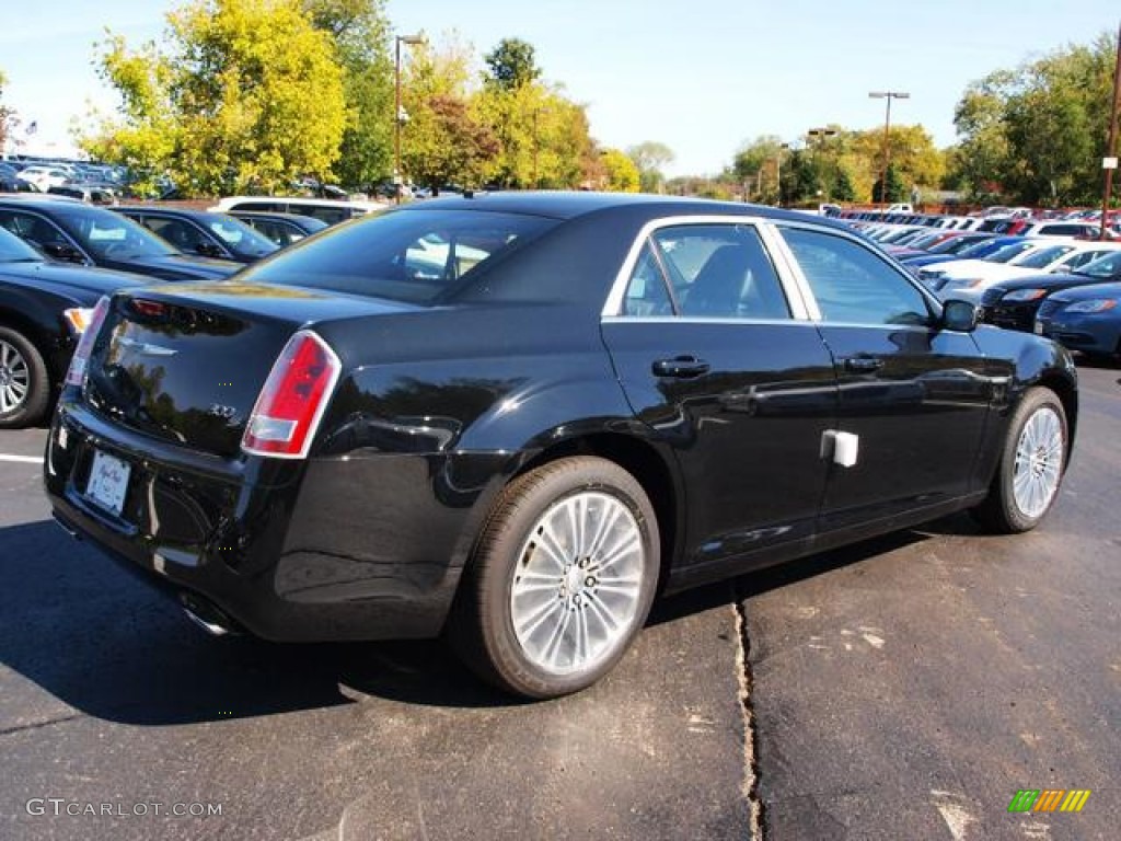 Gloss Black 2013 Chrysler 300 S V8 AWD Exterior Photo #71983653