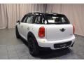 Light White - Cooper Countryman Photo No. 20