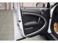 Light White - Cooper Countryman Photo No. 23